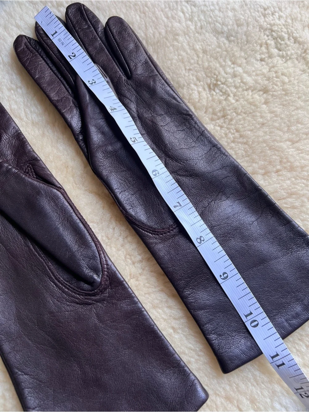 Fownes Gloves VTG 1960s 70s Leather Antron Lining Women's Sz 7 Retro Classic